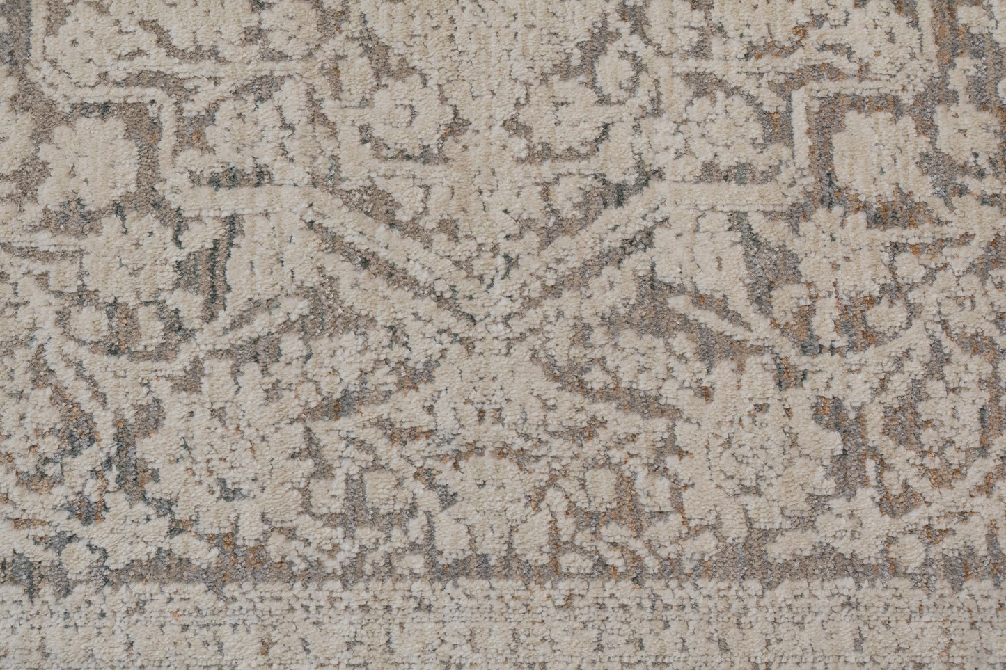 Aimon 16659-910 Grey/Ivory Area Rug