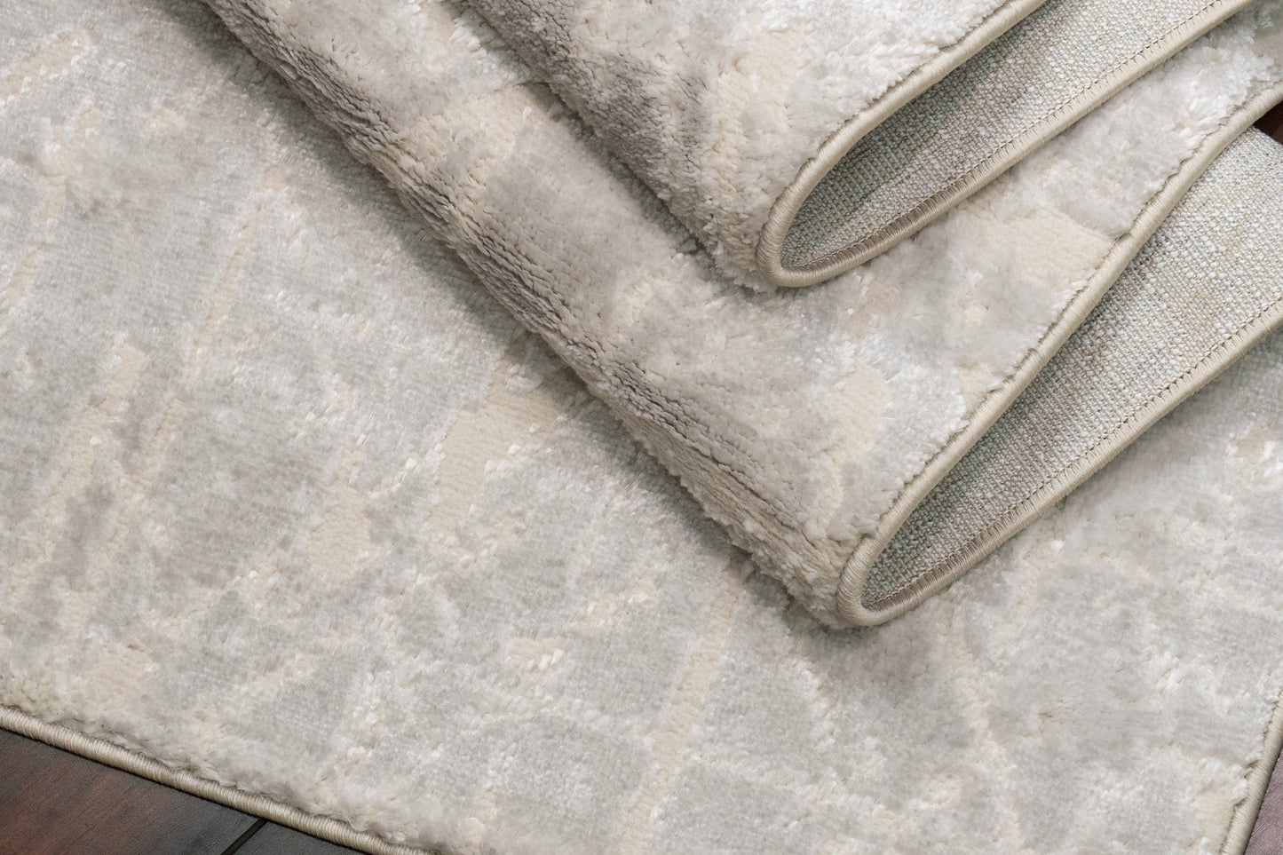 Arten 3750-900 Grey Area Rug