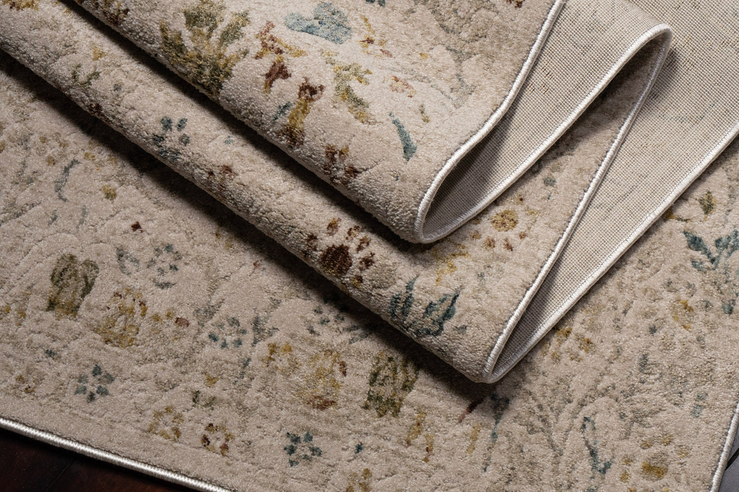 Bloomfield 19601-199 Cream/Multi Area Rug