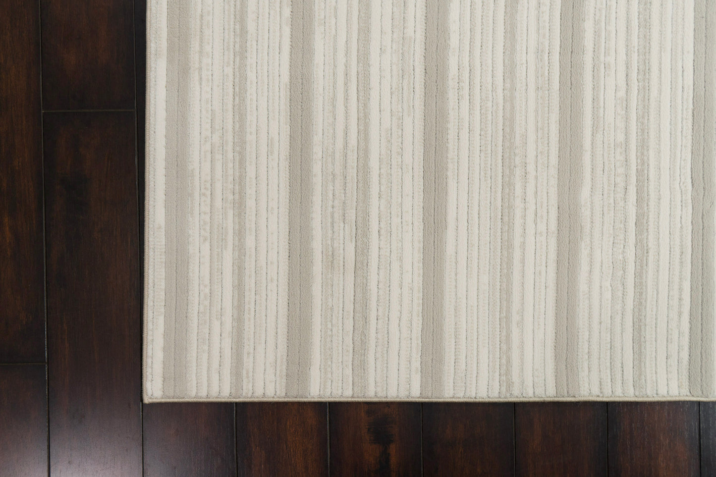 Boutique 19480-910 Grey/Cream Area Rug