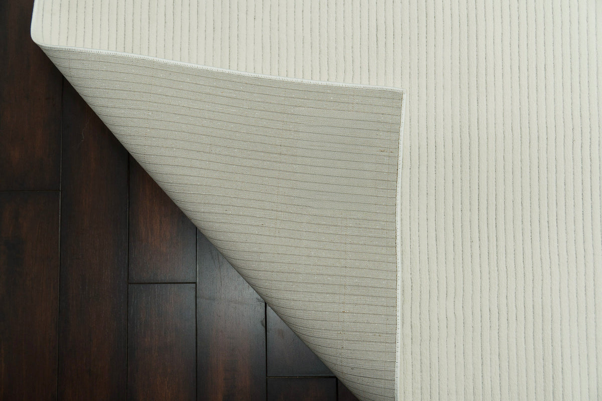 Boutique 19480-190 Ivory/Grey Area Rug