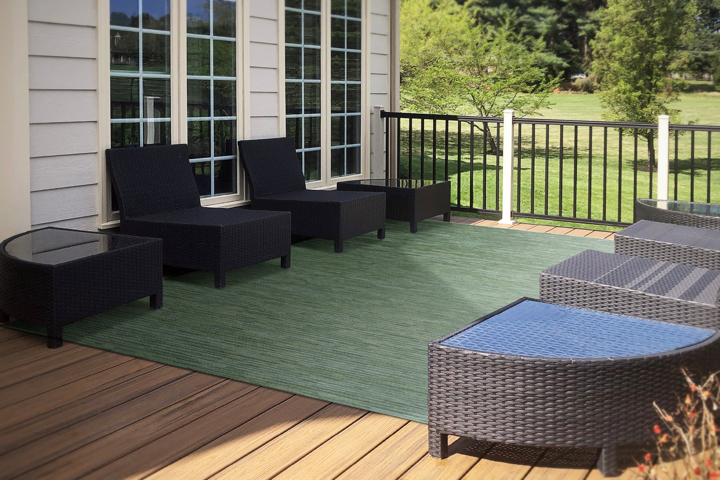 Brighton 8422-4010 Dark Green Area Rug