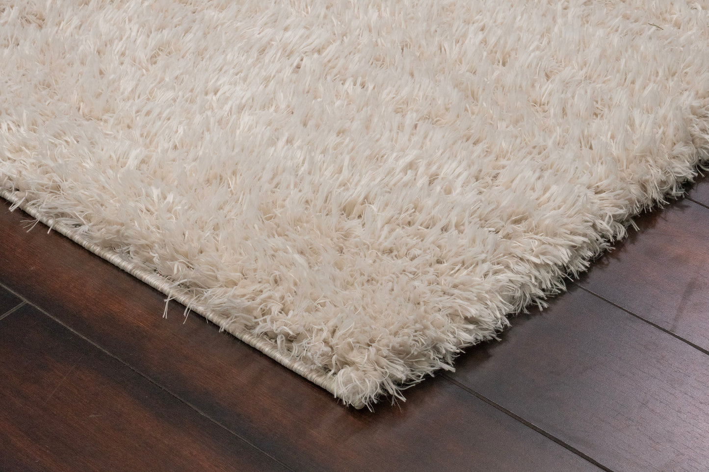 Callie 4970-100 Ivory Area Rug