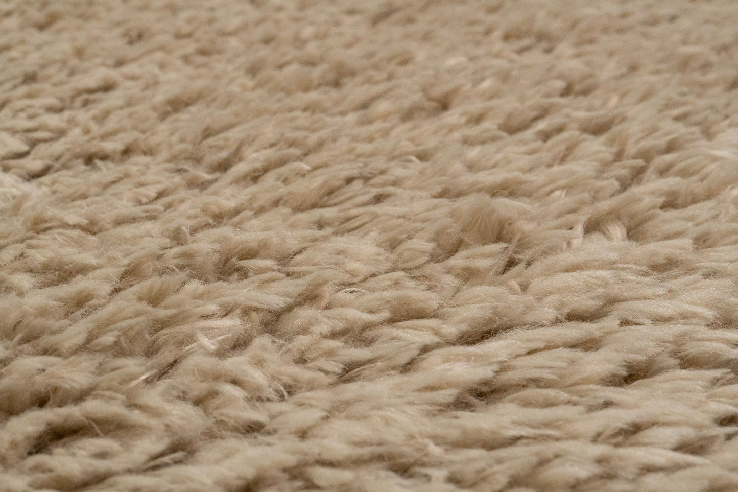 Callie 4970-800 Beige Area Rug