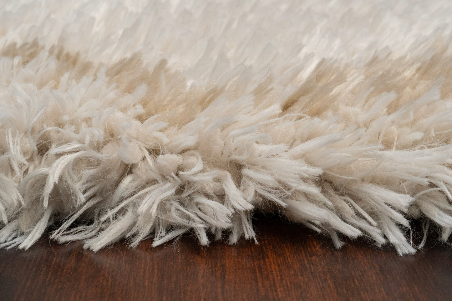 Callie 4972-108 Ivory/Beige Area Rug