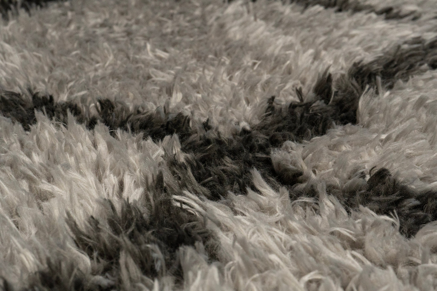 Callie 4972-909 Grey/Dark Grey Area Rug