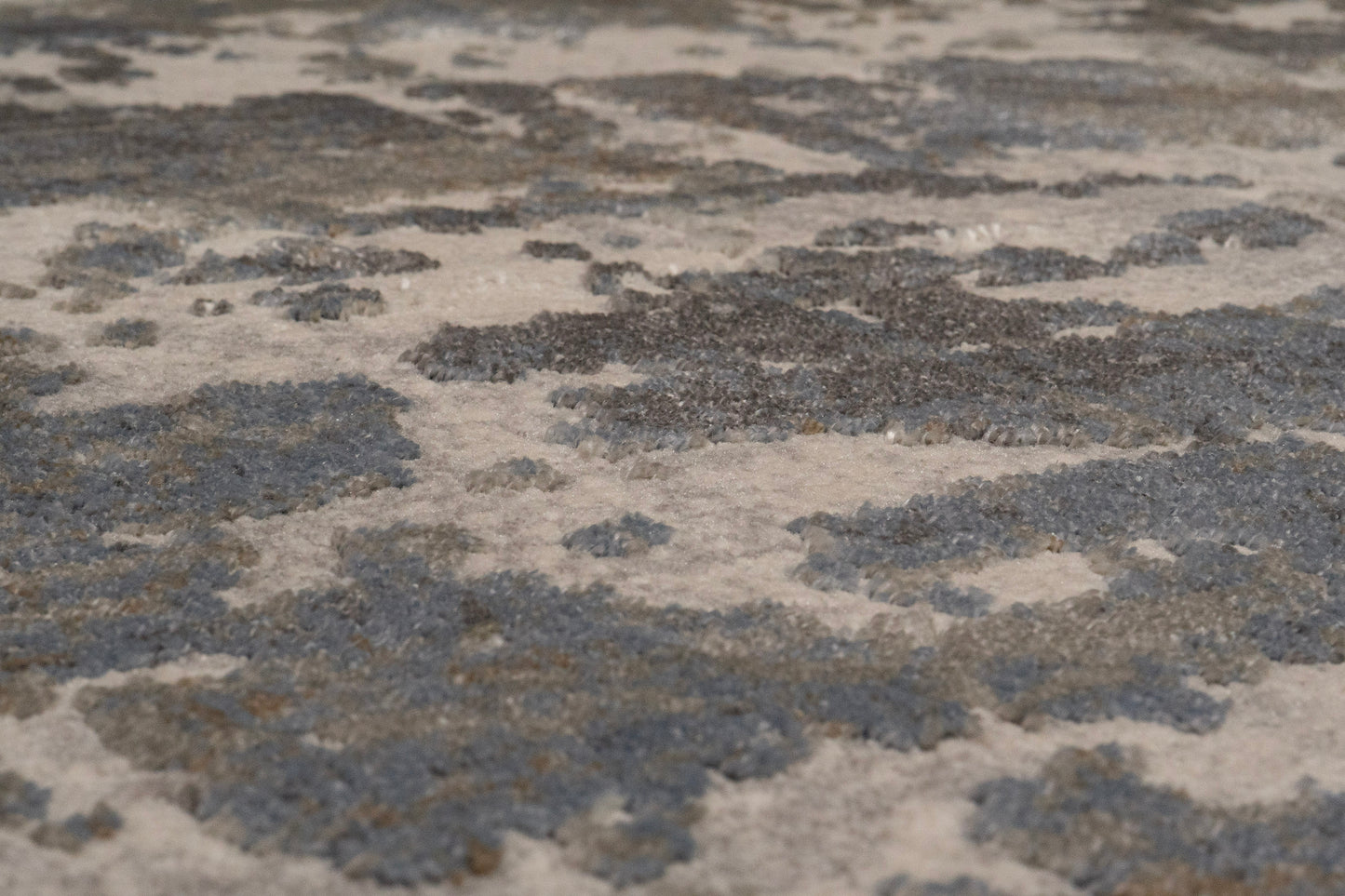 Castilla 3528-190 Cream/Grey Area Rug