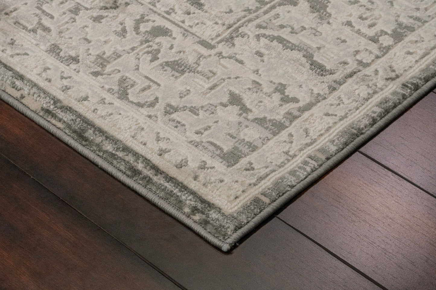 Charlotte 19900-190 Ivory/Grey Area Rug