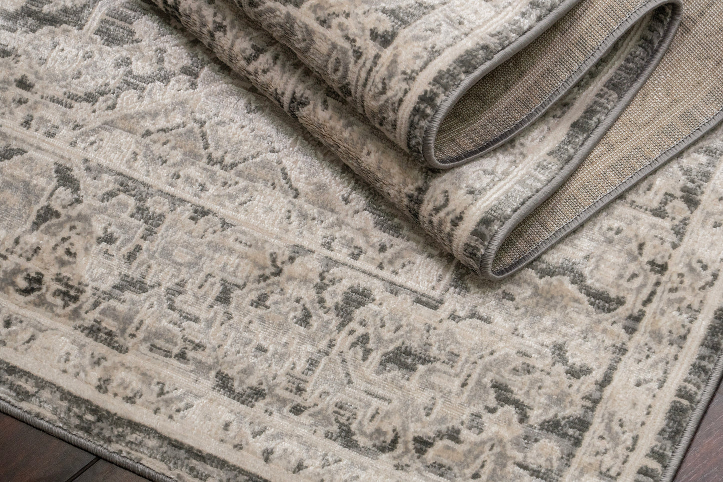 Charlotte 19900-190 Ivory/Grey Area Rug