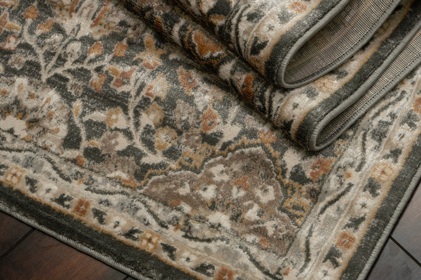Charlotte 19905-999 Grey/Multi Area Rug