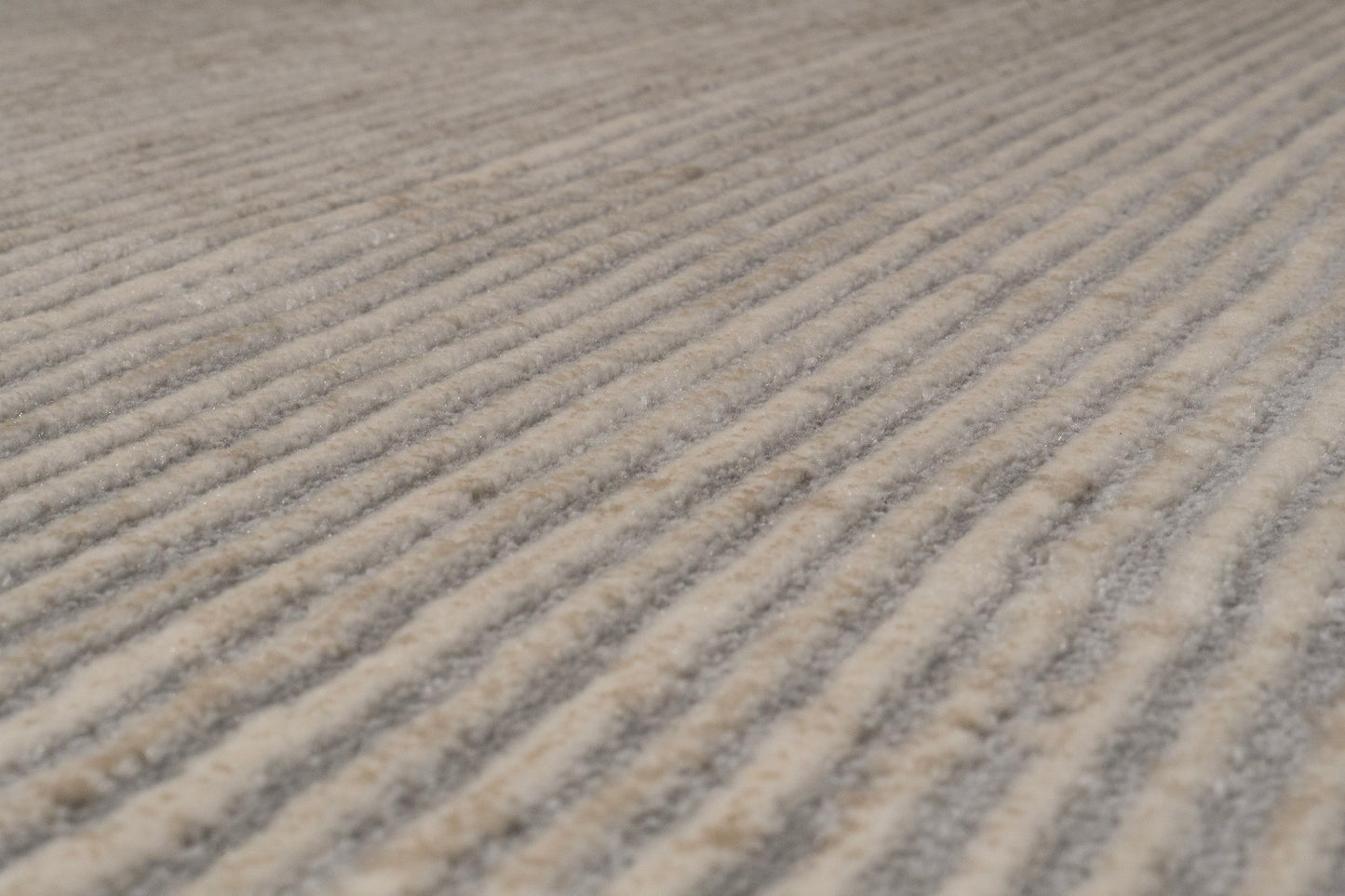 Cosmo 6830-980 Grey/Beige Area Rug
