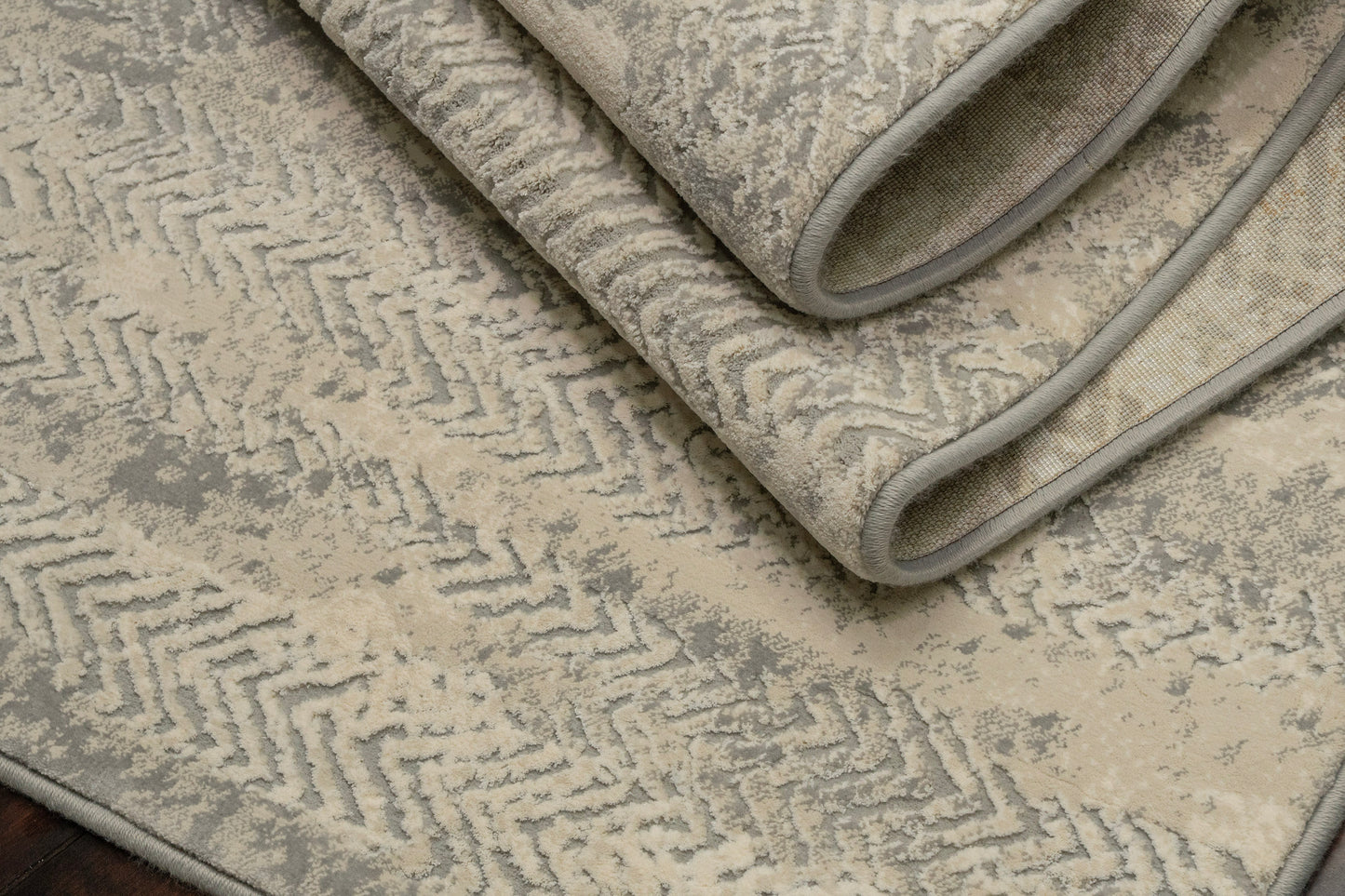 Couture 52028-6424 Grey Area Rug