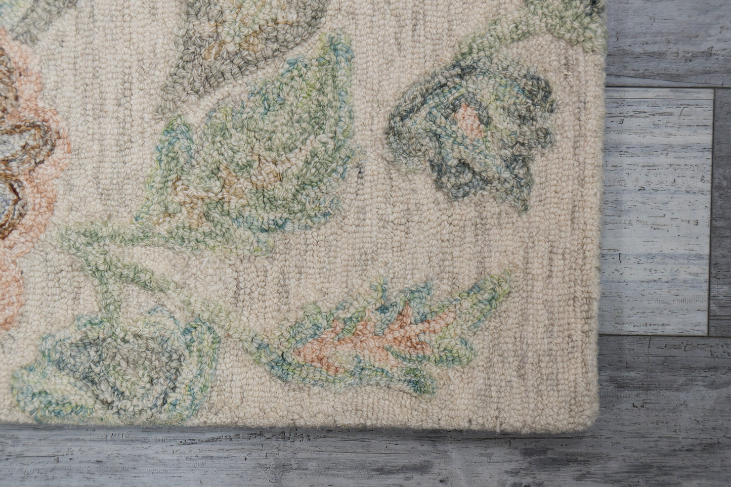 Daisy 9095-846 Beige/Sage/Rust Area Rug