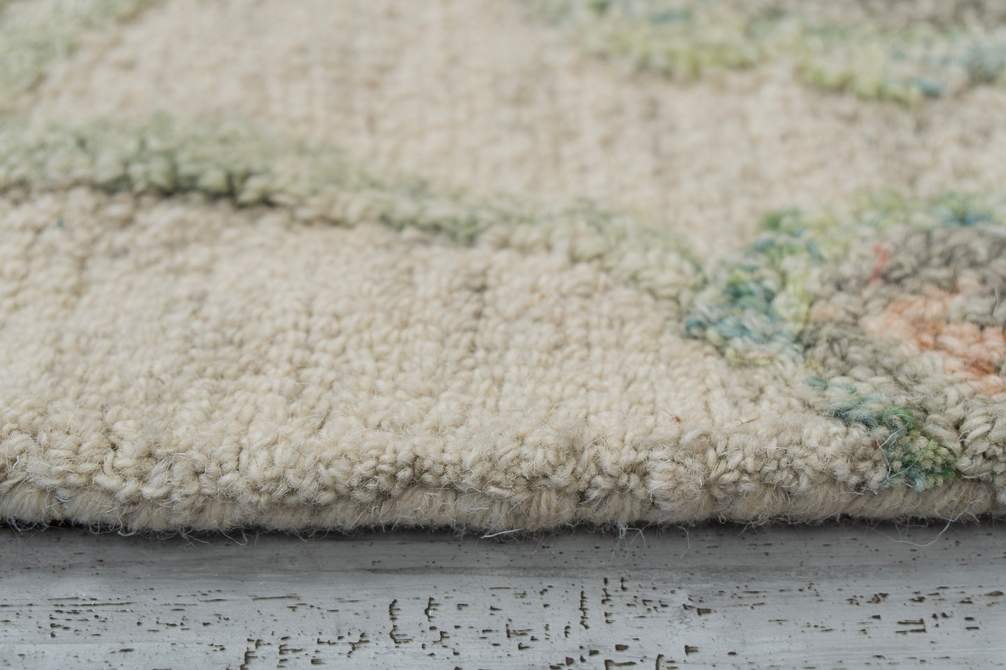 Daisy 9095-846 Beige/Sage/Rust Area Rug