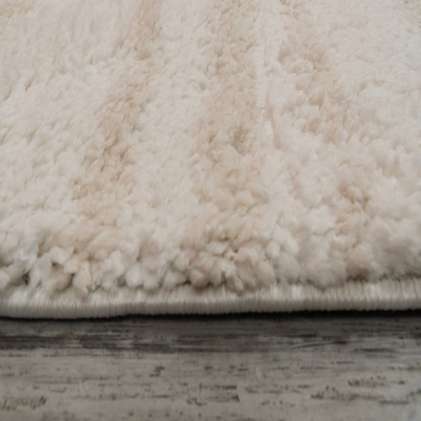 Haven 19592-180 Ivory/Beige Area Rug