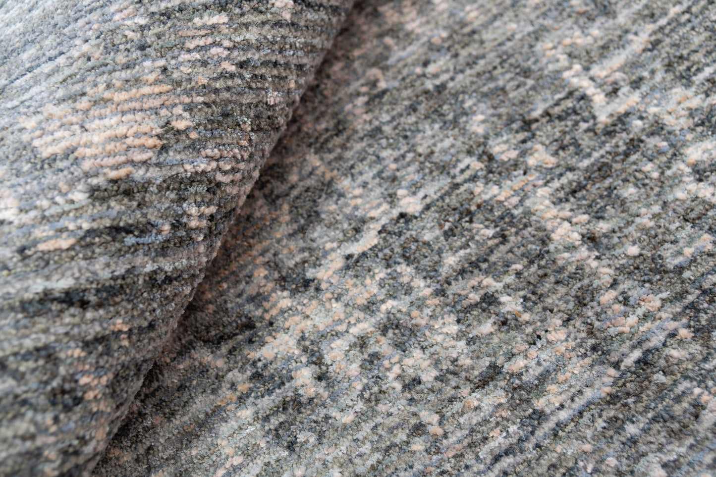 Kyra 13707-950 Grey/Navy Area Rug