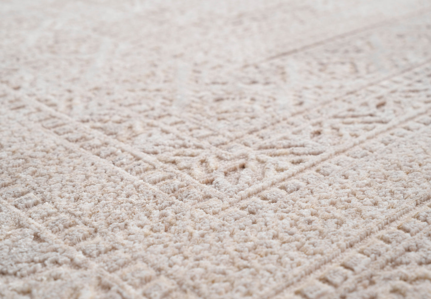 Lara 14627-800 Taupe Area Rug