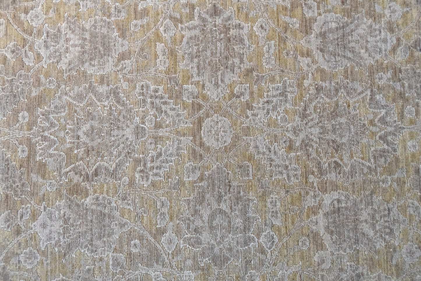 Lara 14629-890 Beige/Grey Area Rug