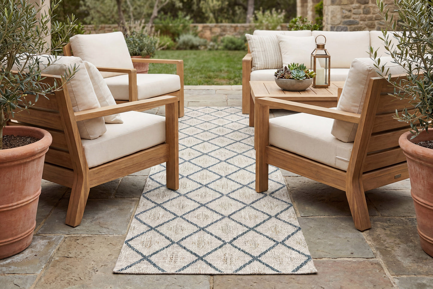 Melissa 4232-190 Ivory/Grey Area Rug