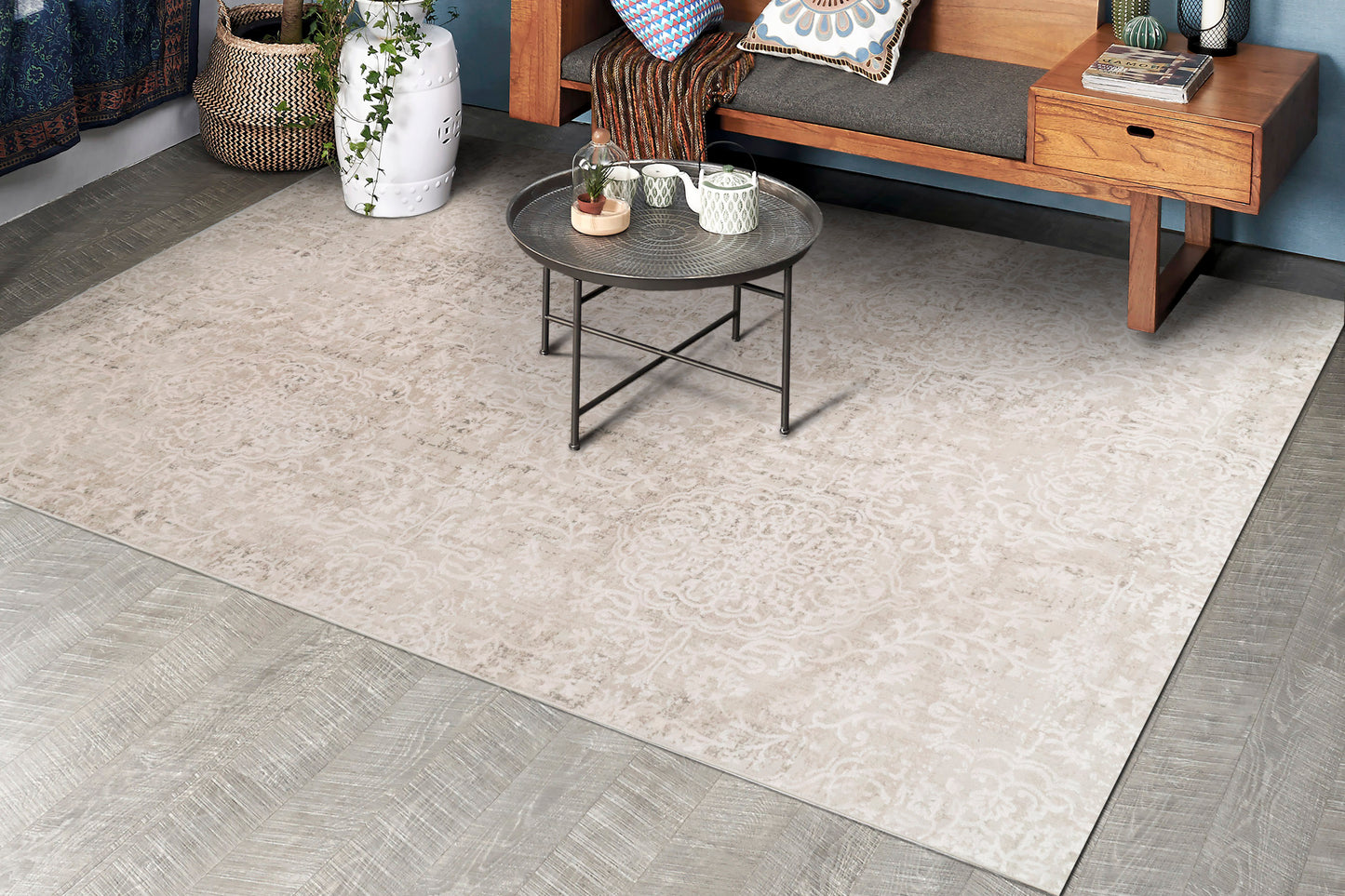 Quartz 27030-110 Ivory/Beige Area Rug