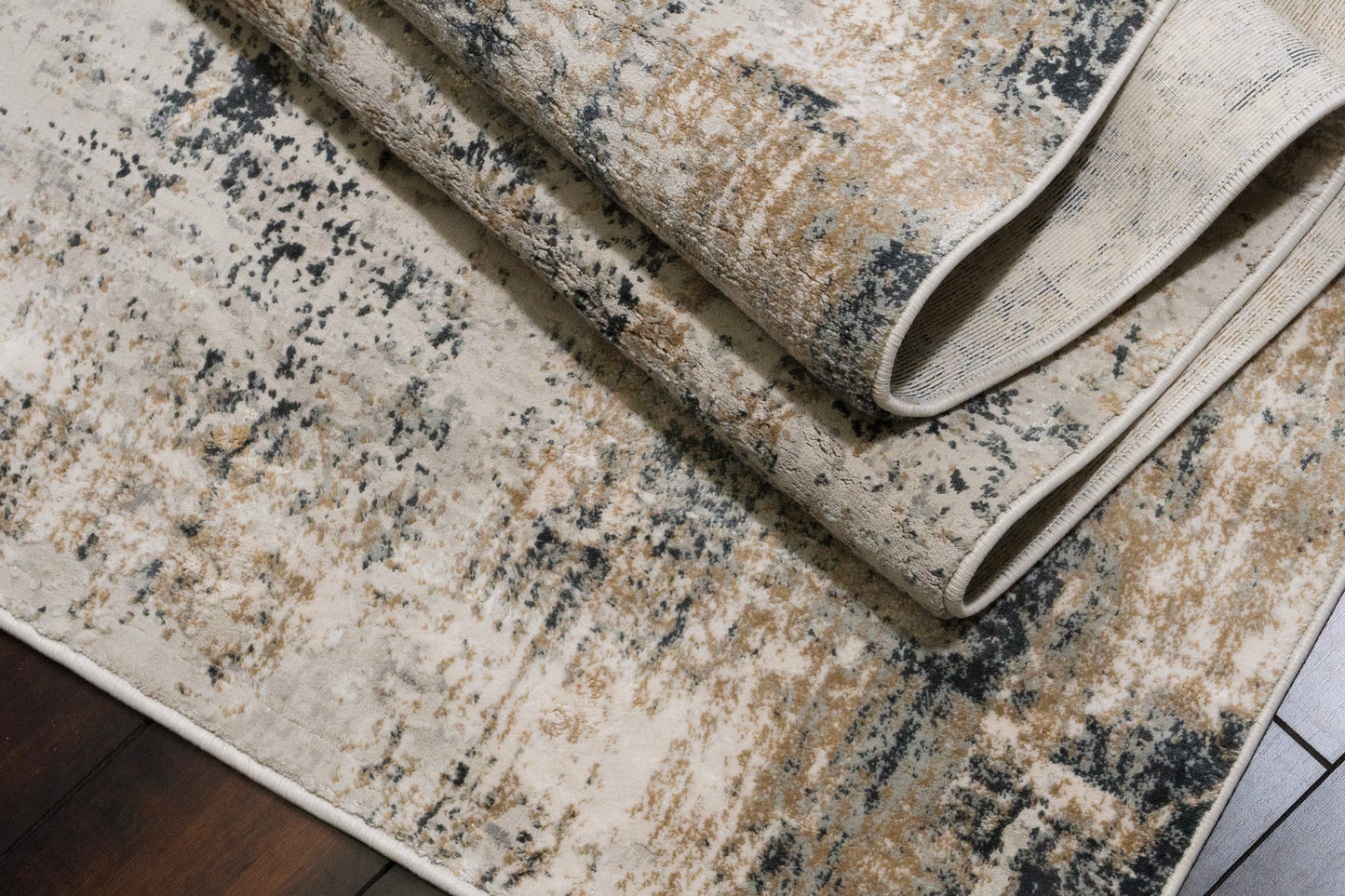 Quartz 27031-180 Beige/Grey Area Rug