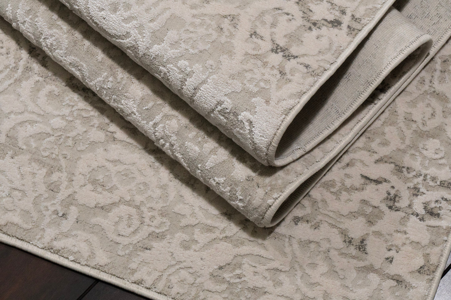 Quartz 27040-100 Ivory Area Rug