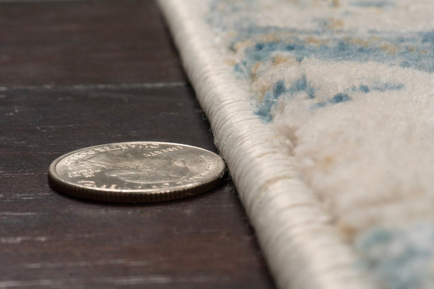 Quartz 27050-150 Ivory/Blue Area Rug