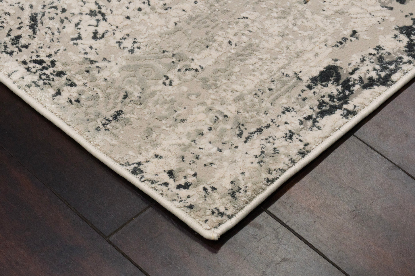 Quartz 27053-190 Ivory/Grey Area Rug