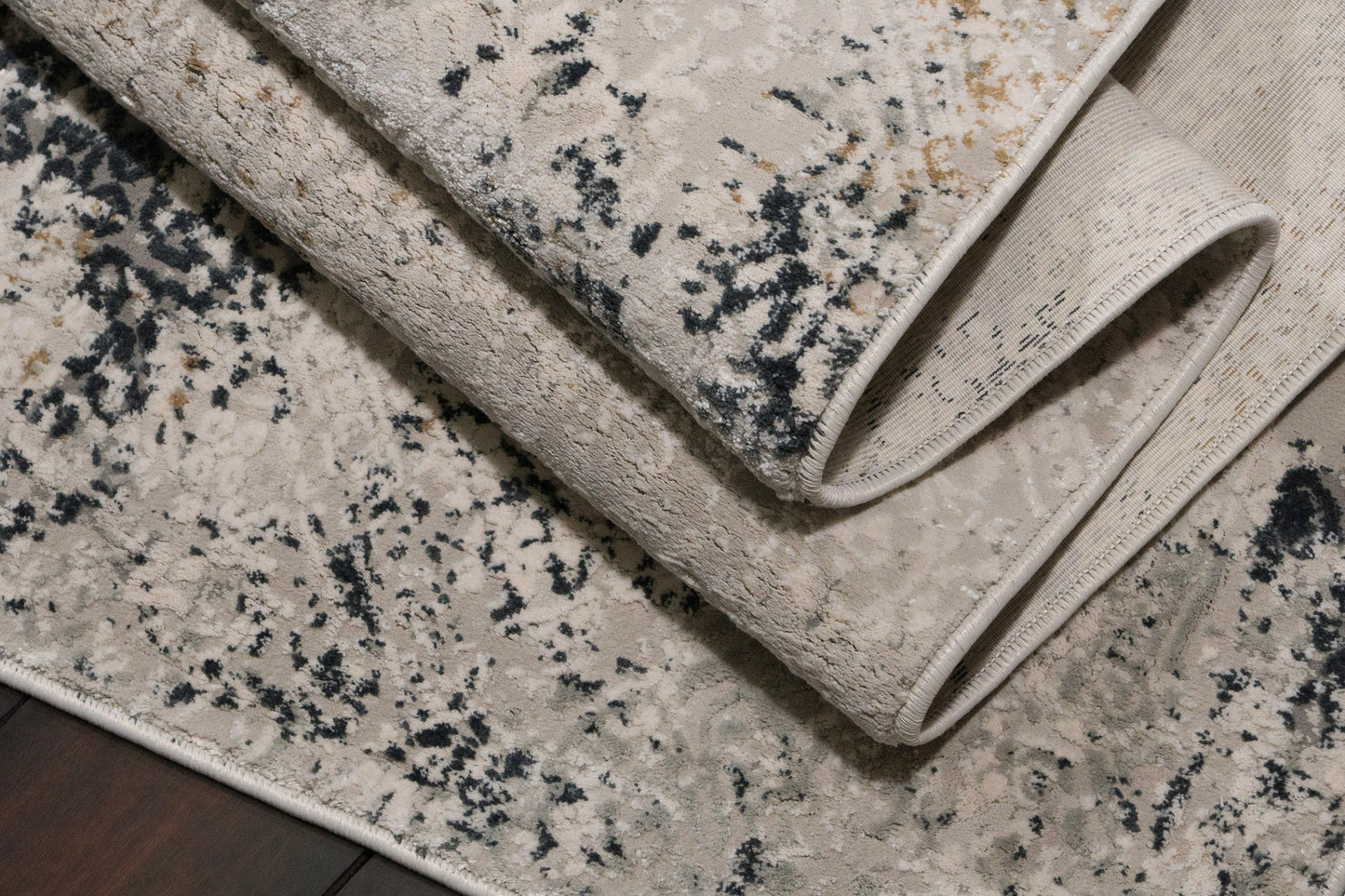 Quartz 27053-190 Ivory/Grey Area Rug