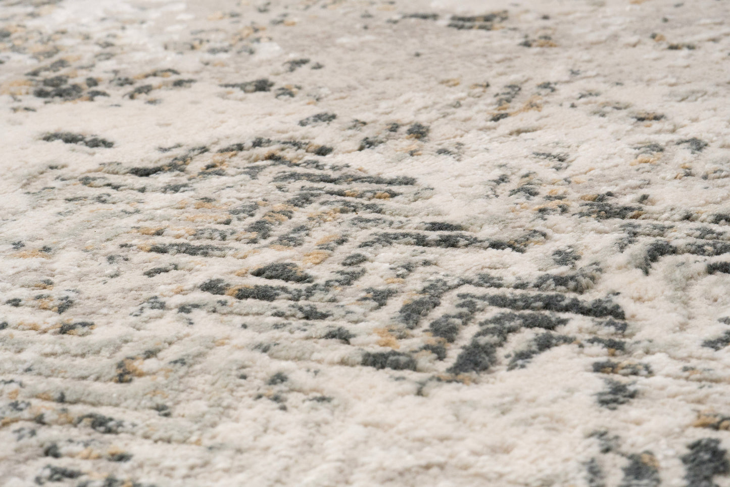 Quartz 27061-190 Ivory/Grey Area Rug