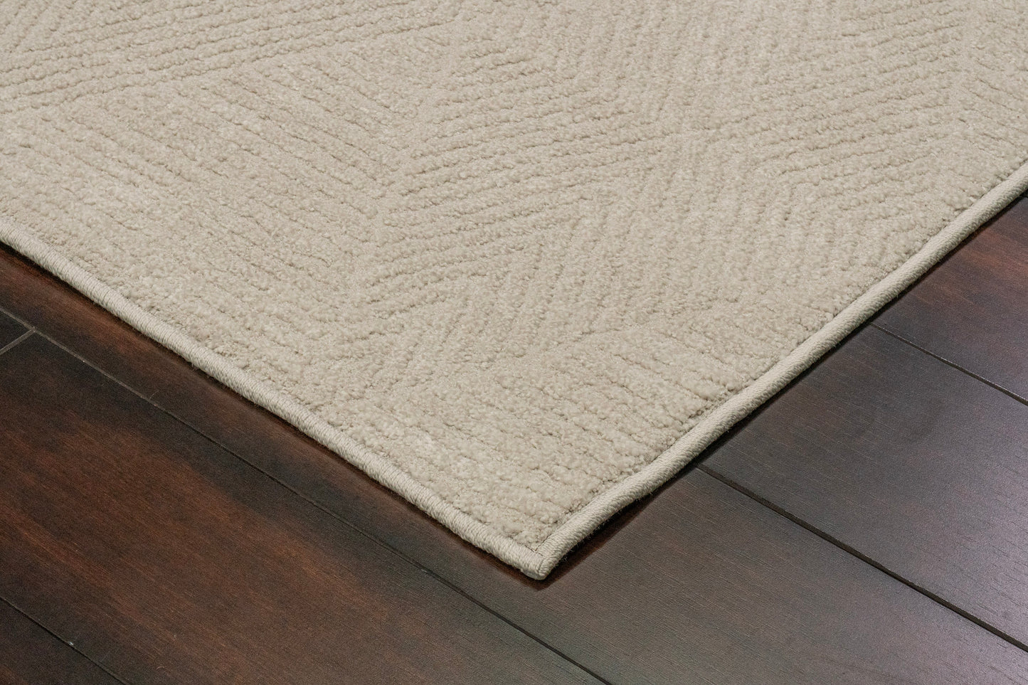 Quin 41006-6161 Ivory Area Rug