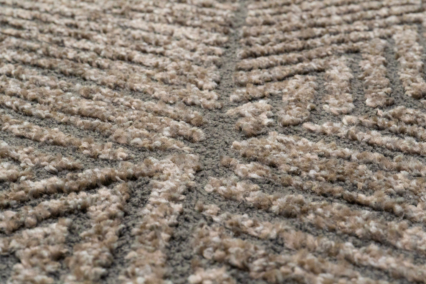 Quin 41006-7131 Dark Grey Area Rug