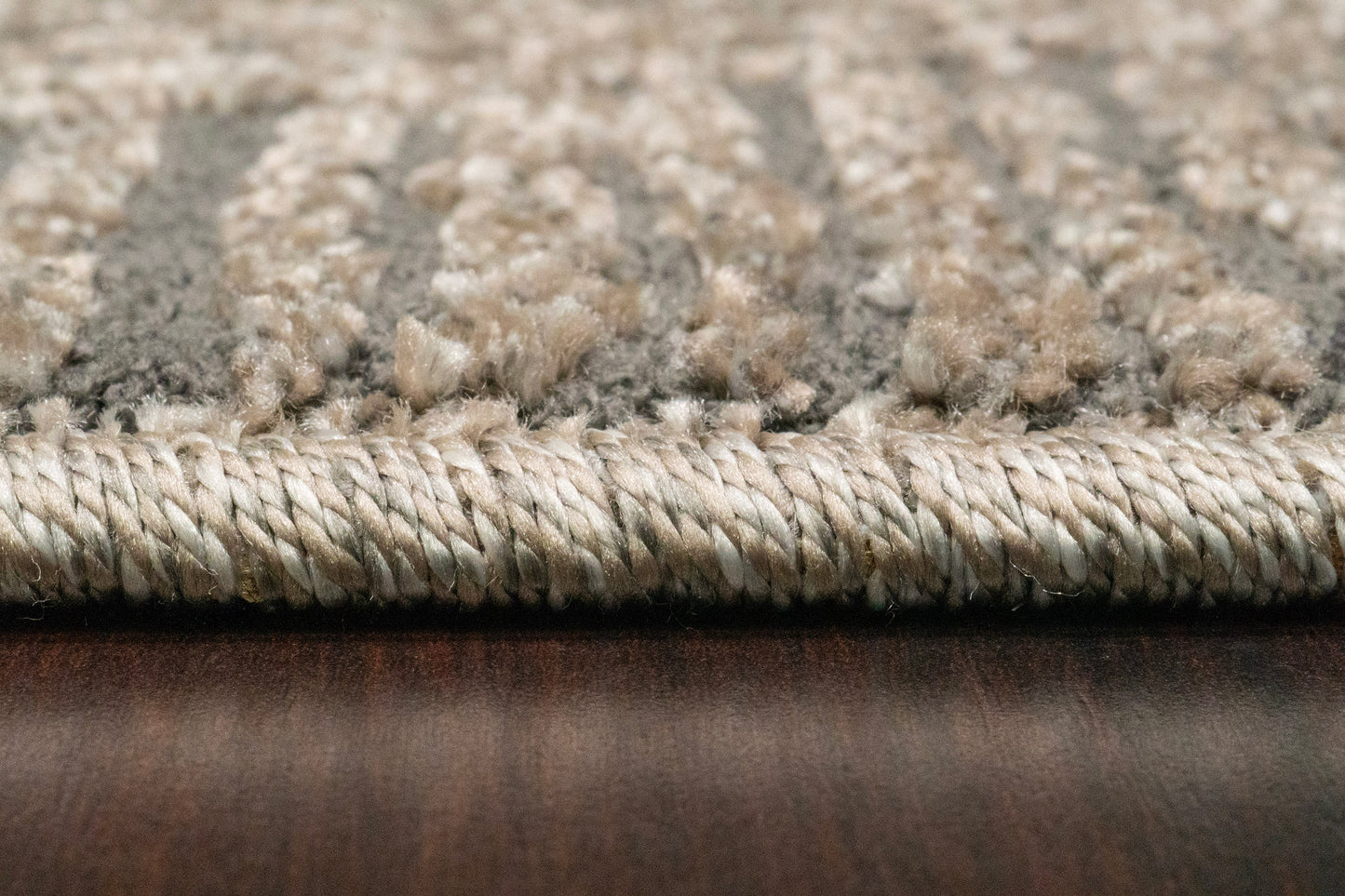 Quin 41006-7131 Dark Grey Area Rug