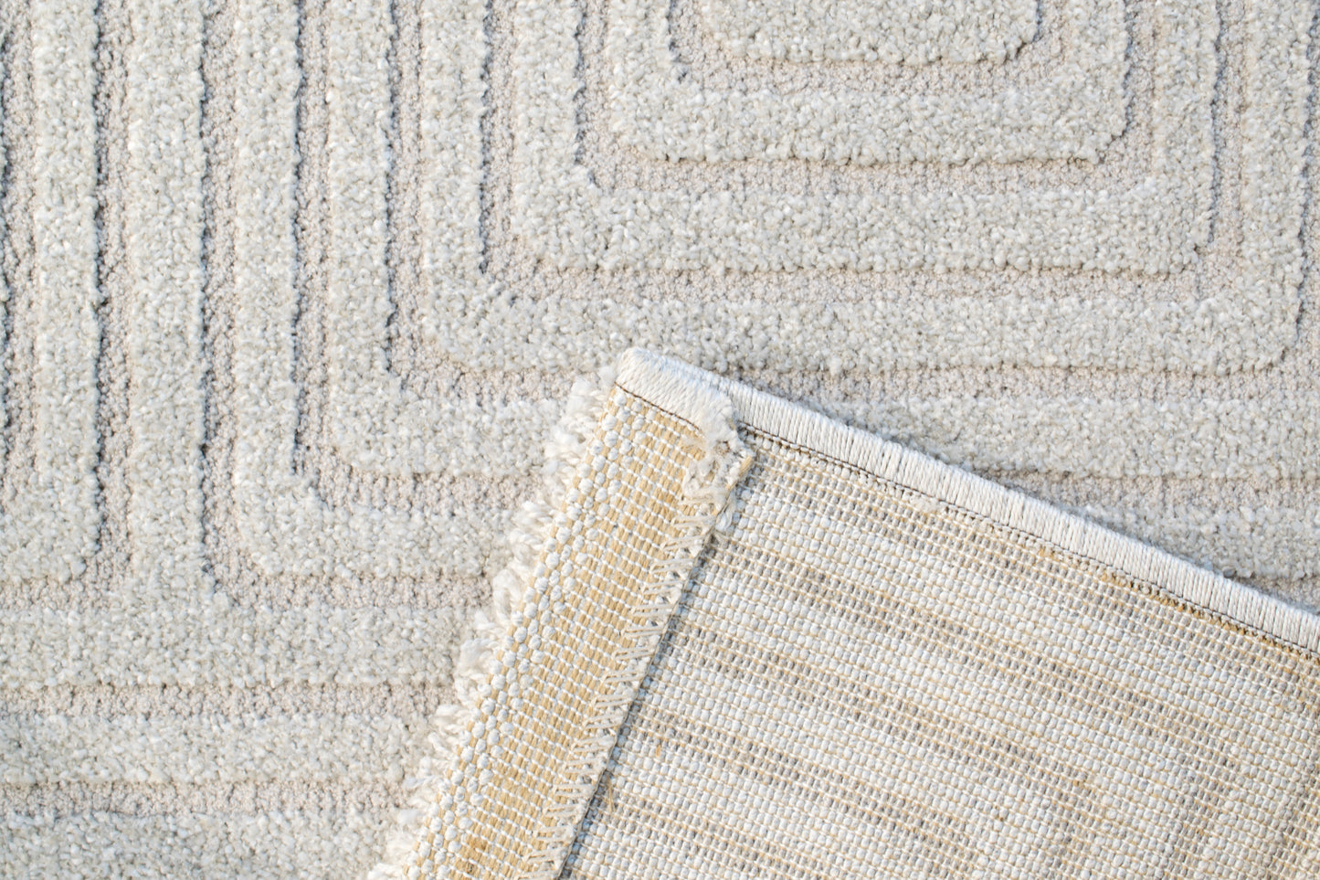 Quin 41009-2121 Light Grey Area Rug