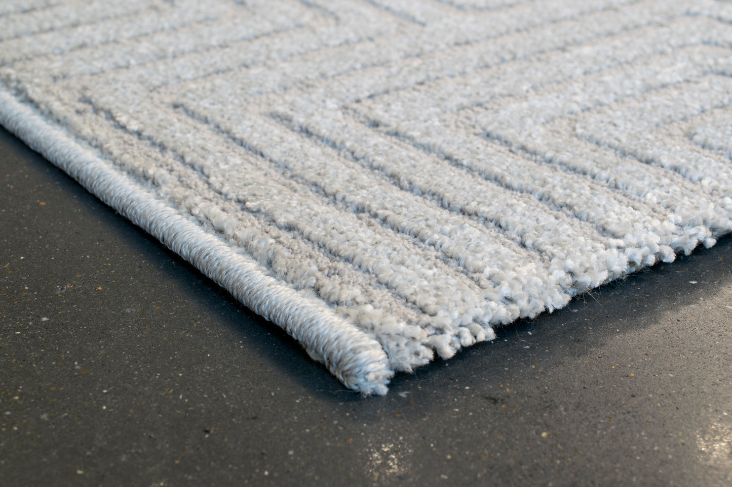Quin 41009-2121 Light Grey Area Rug