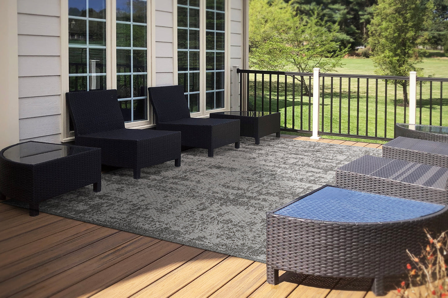Shore 1329-900 Light Grey Area Rug
