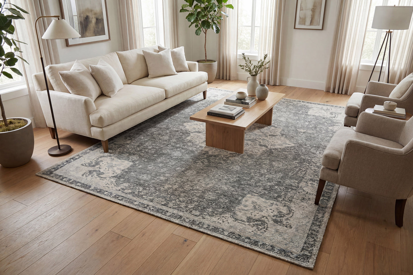 Stefano 15703-190 Ivory/Grey Area Rug