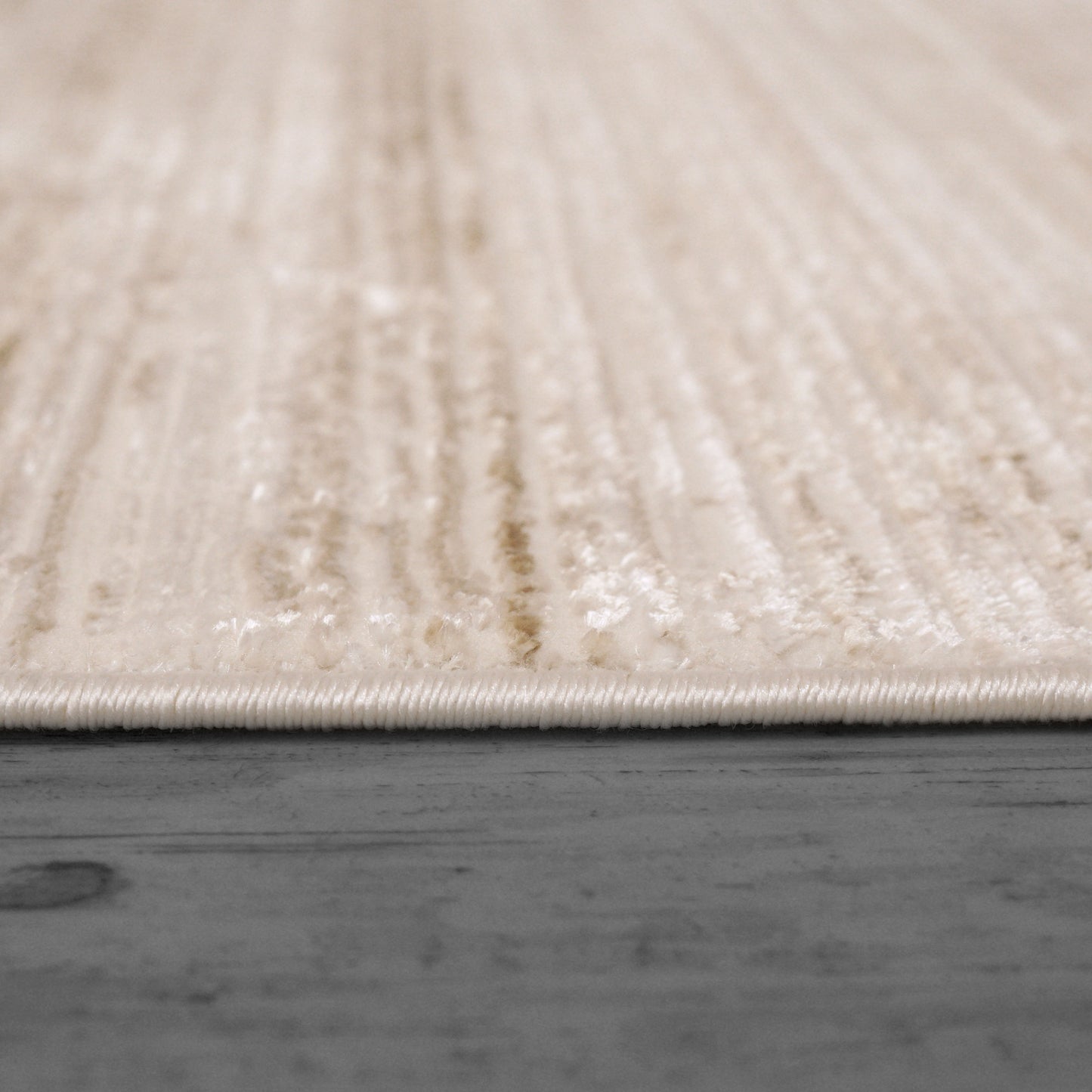 Whistler 7121-190 Ivory/Grey Area Rug