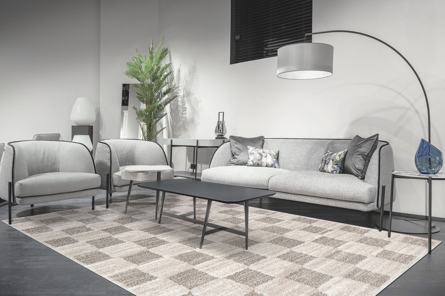 Pike 11203-190 Ivory/Grey Area Rug