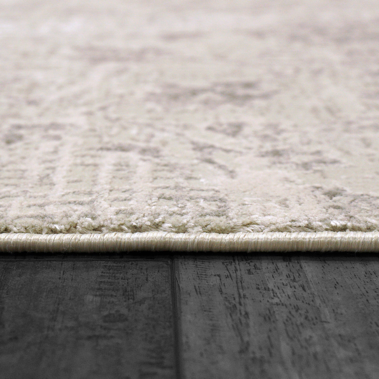 Renaissance 3157-190 Ivory/Grey Area Rug
