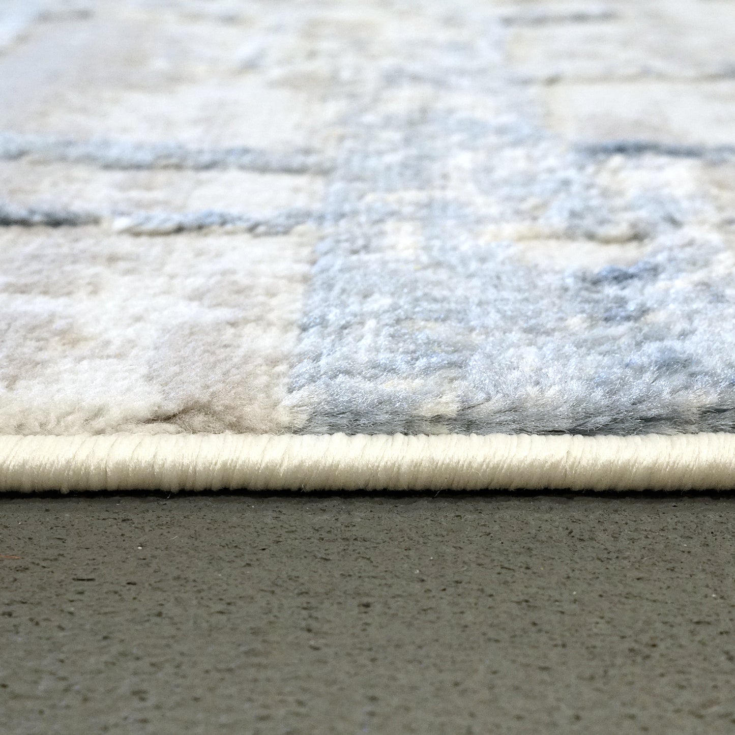 Amelia 2855-850 Cream/Blue Area Rug