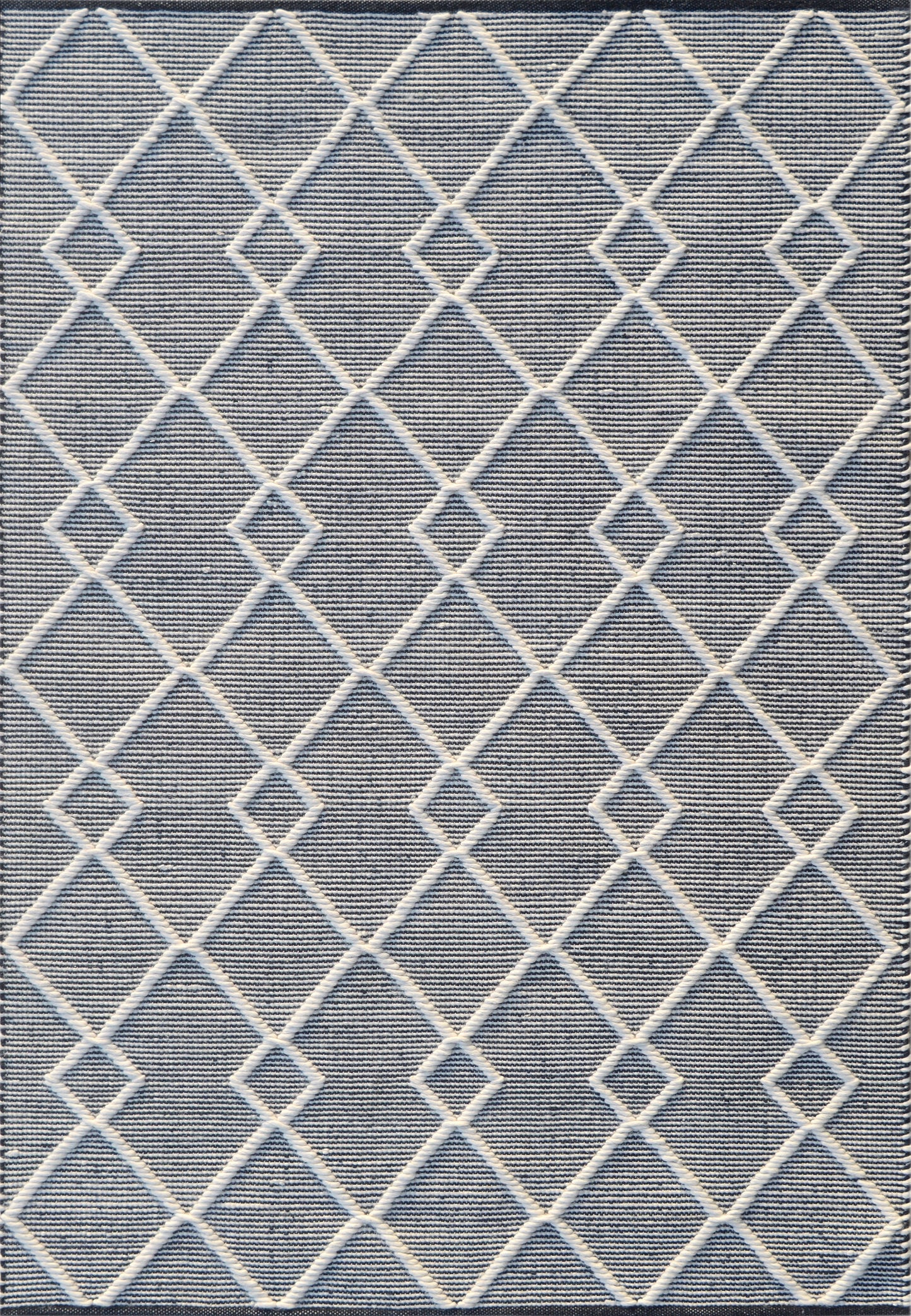 Maeve 2728-199 Ivory/Black Area Rug