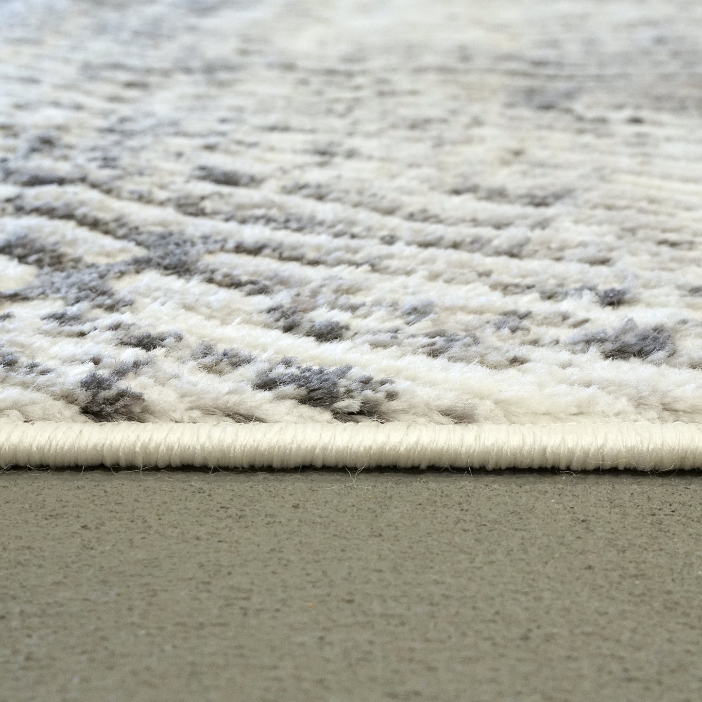 Amelia 2851-890 Cream/Grey Area Rug