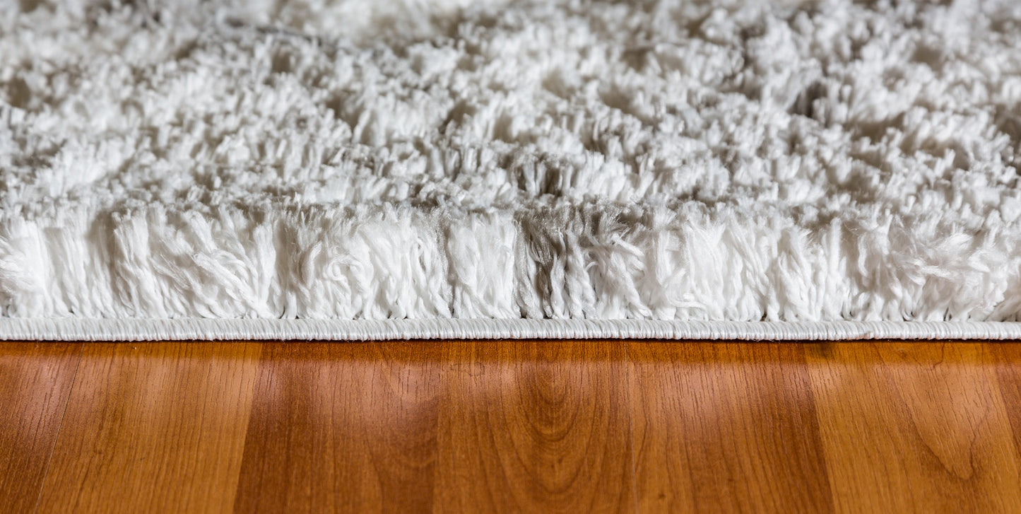 Nordic 7433-100 White/Silver Area Rug