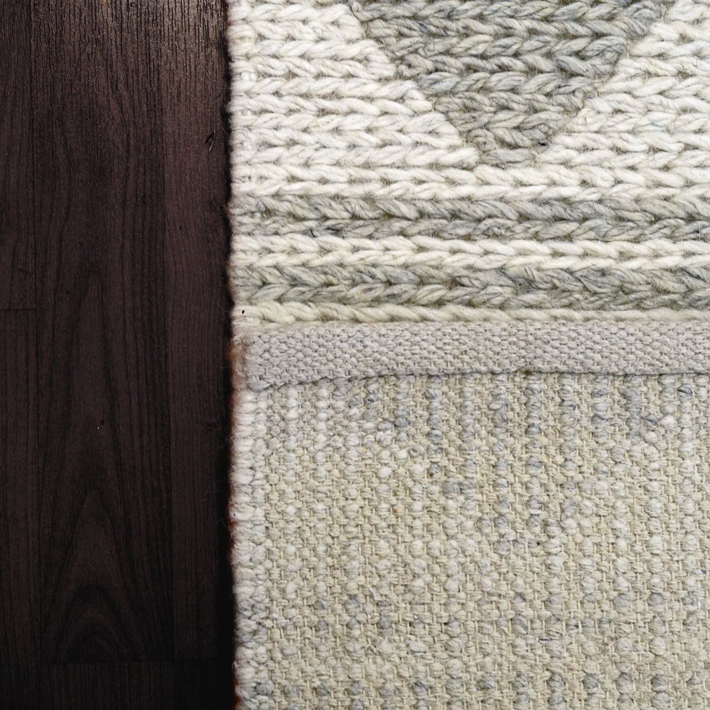 Ava 5202-910 Grey/Ivory Area Rug