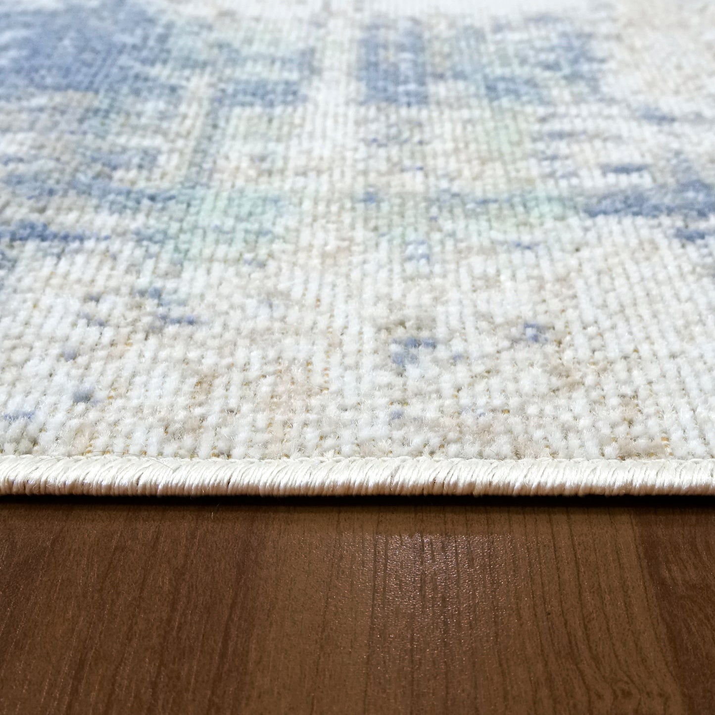 Bristol 5122-590 Light Blue Area Rug