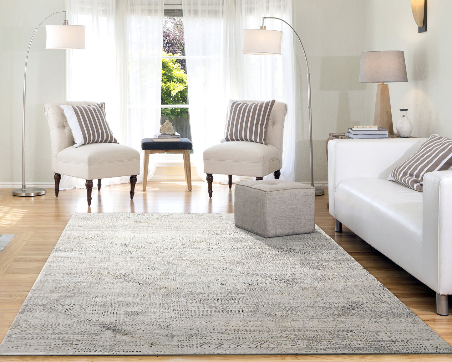 Capella 7925-970 Grey/Gold Area Rug