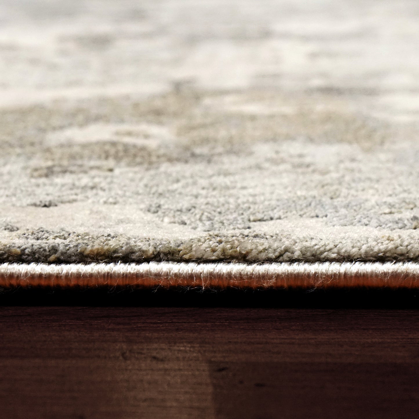 Castilla 3528-190 Cream/Grey Area Rug