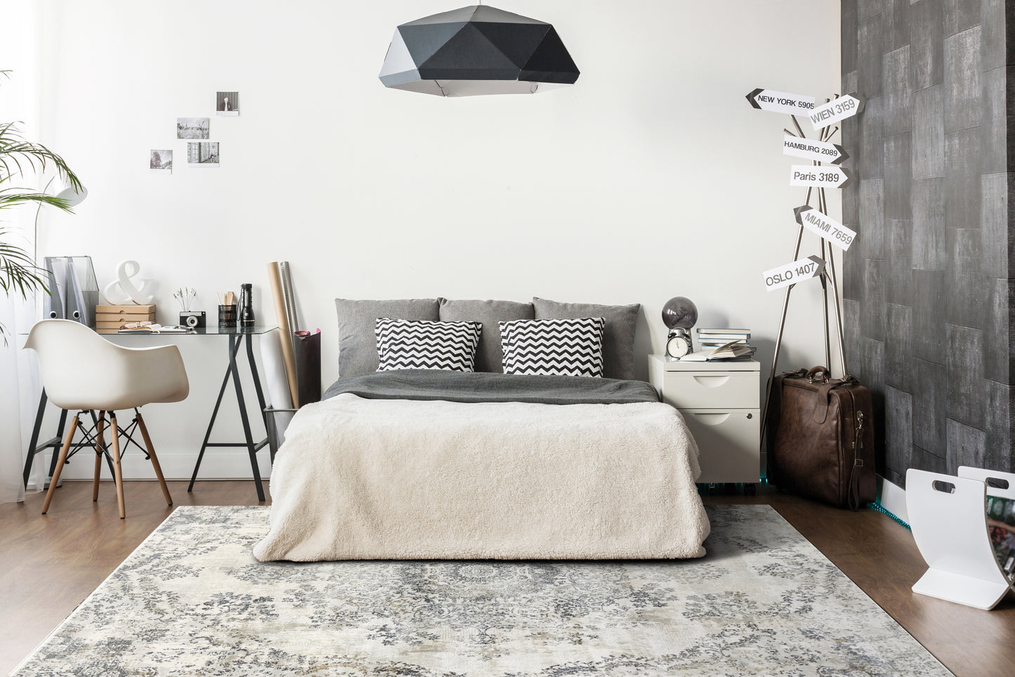 Castilla 3558-950 Grey/Blue Area Rug