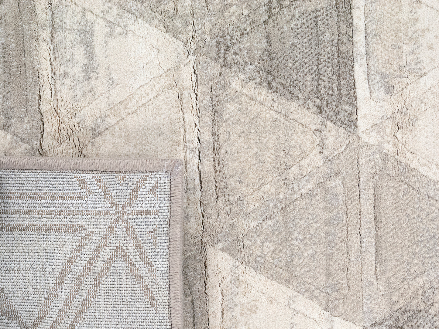 Eclipse 63263-6575 Beige Area Rug
